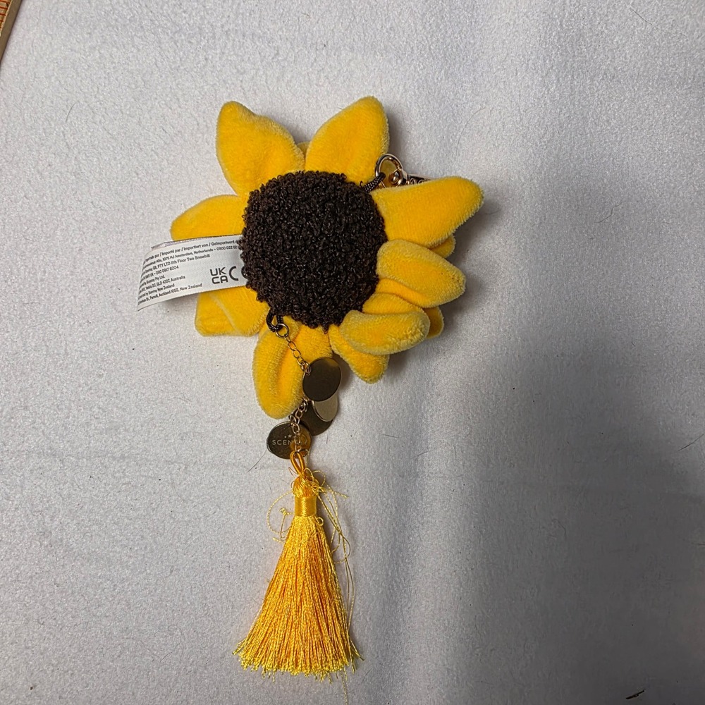 Scent Buddy Sunflower Plush Keychain Charm Tassel Coins Yellow